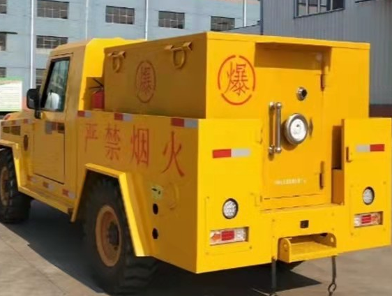 嵊泗凯龙爆破器材运输车：保障爆破任务的安全运行